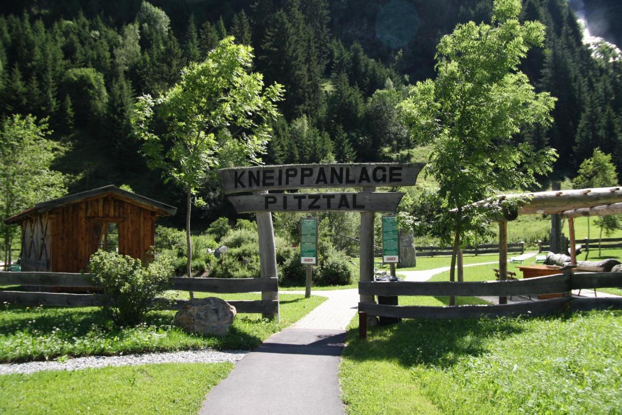 Gletscherchalet Sankt Leonhard im Pitztal Bagian luar foto